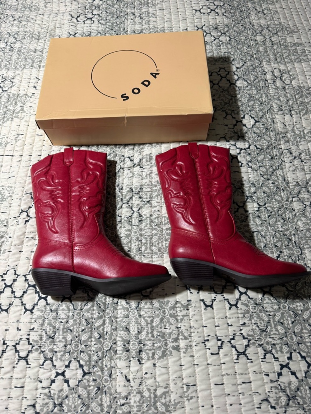 Soda Red Cowboy Boots New in Box Size 11